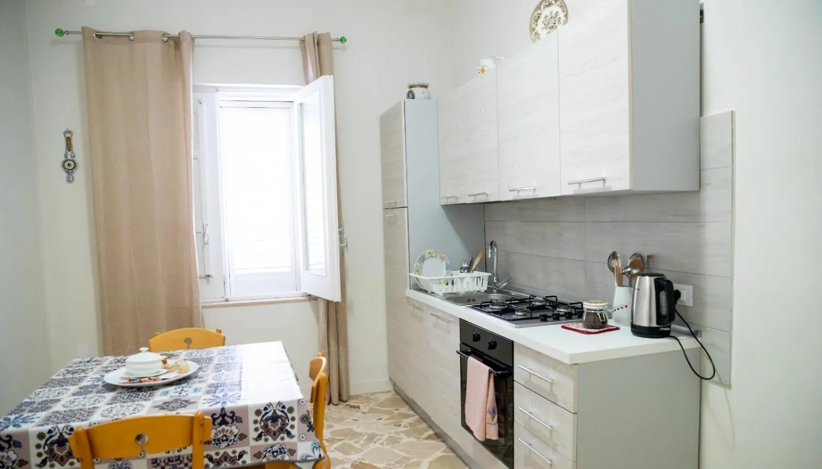 Residence Prato Trapani 0*,